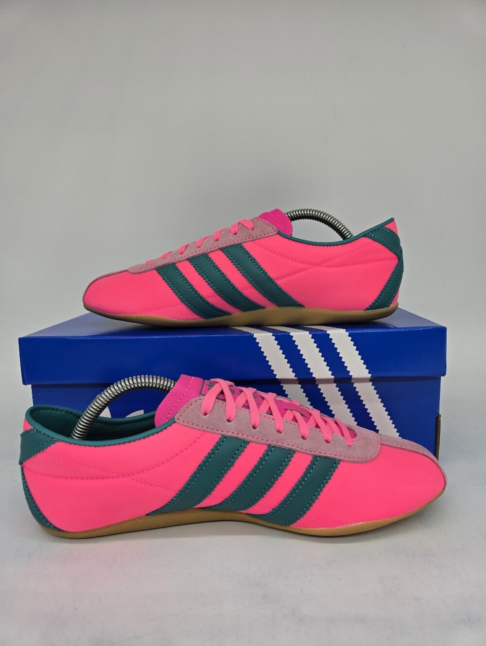 adidas Women's Tokyo IH3998 Lucid Pink Power Green Gold Metallic Shoes Size 7 - Picture 6 of 8